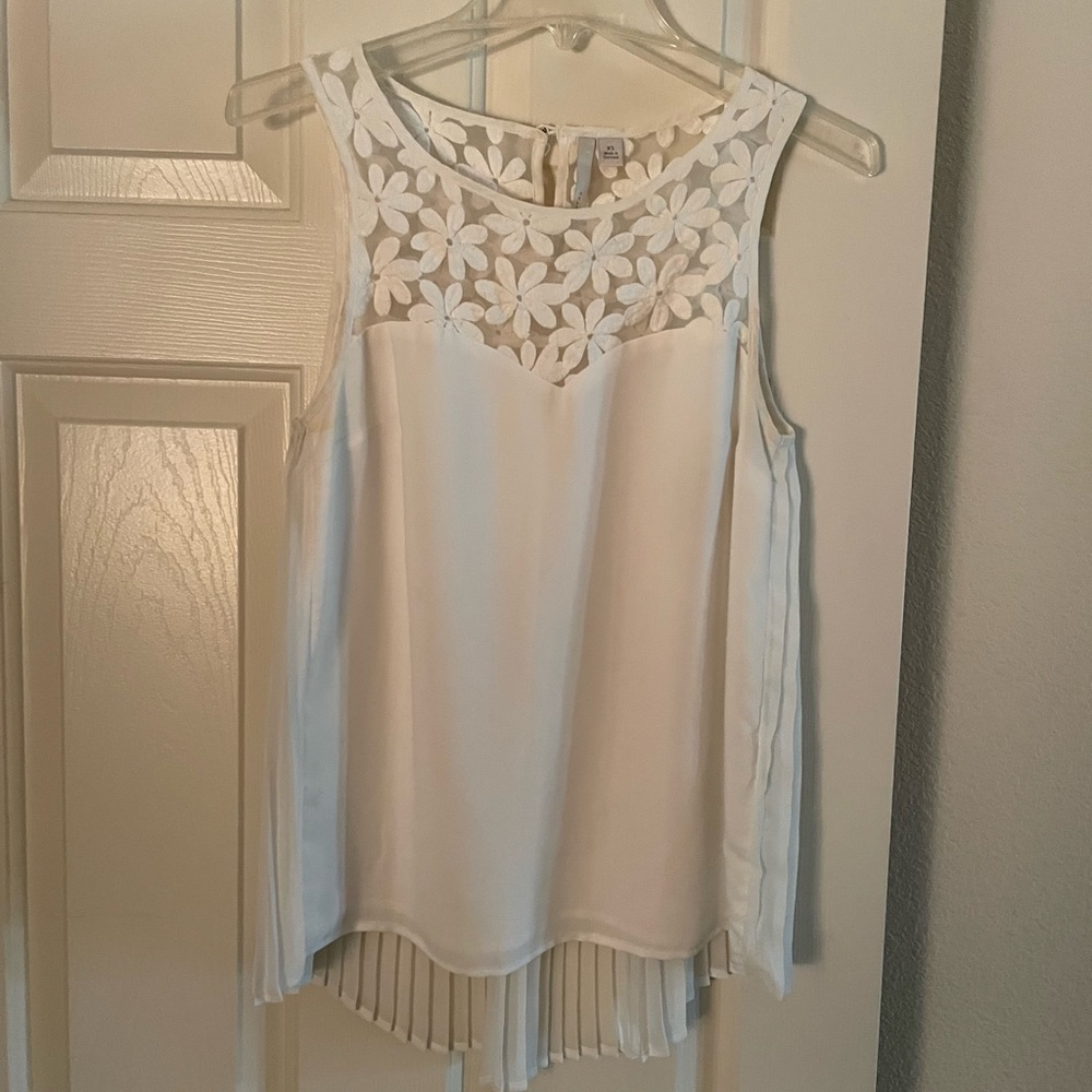 Lauren Conrad top
